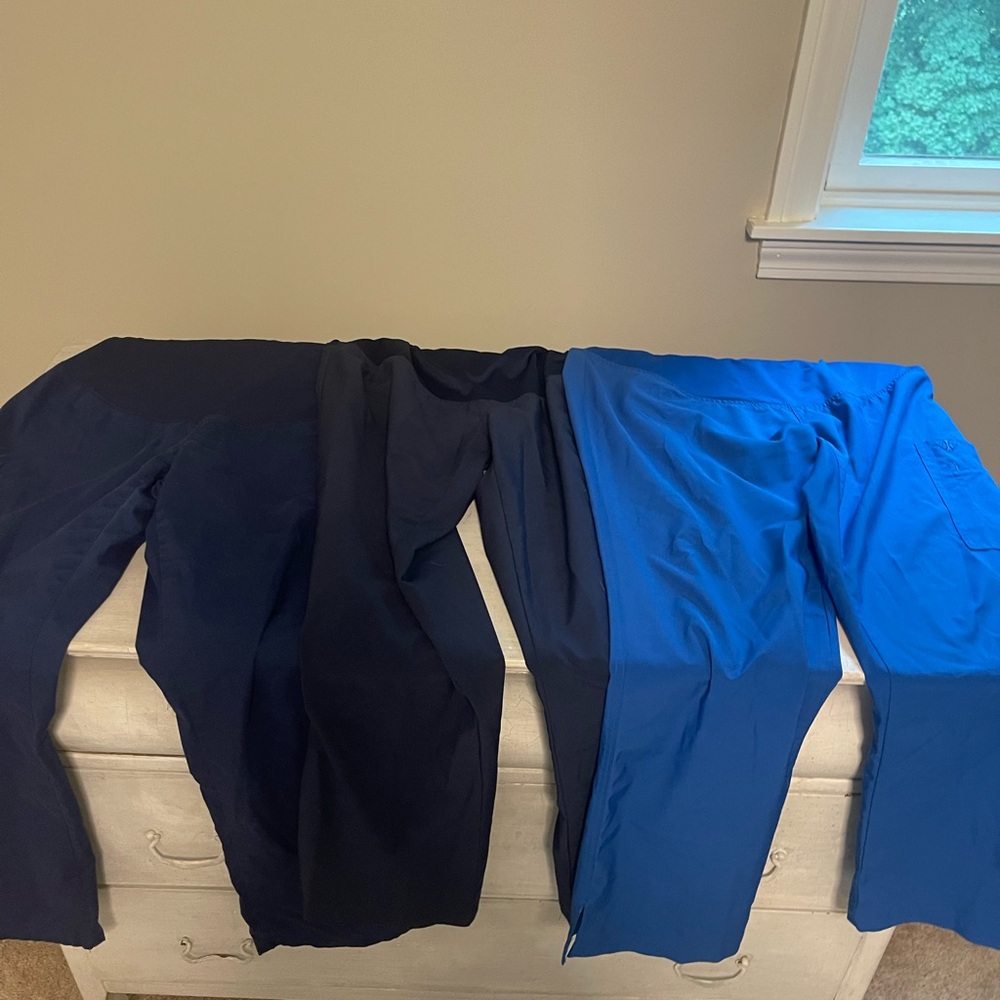 Maternity scrub pants